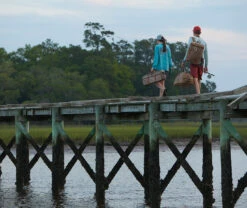 Fishpond Dakota 31" Carry-on Rod And Reel Case/Granite -Fishing Shop Dakota dock